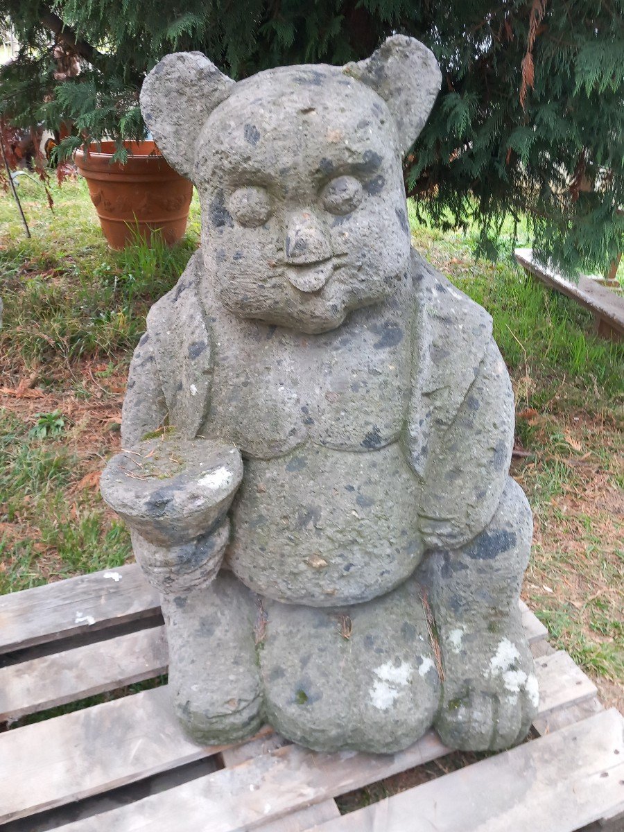 Ancient Sculpture In Lava Stone - Bear, '800, East-photo-1