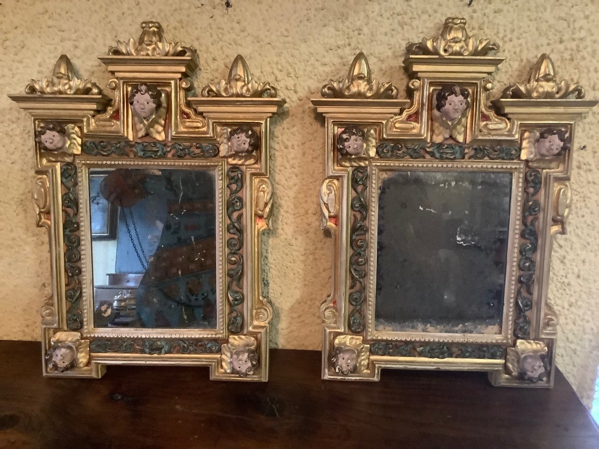 Paire De Miroir En Bois Sculpte’ Et D’ore’ Du XVIIIeme Siecle