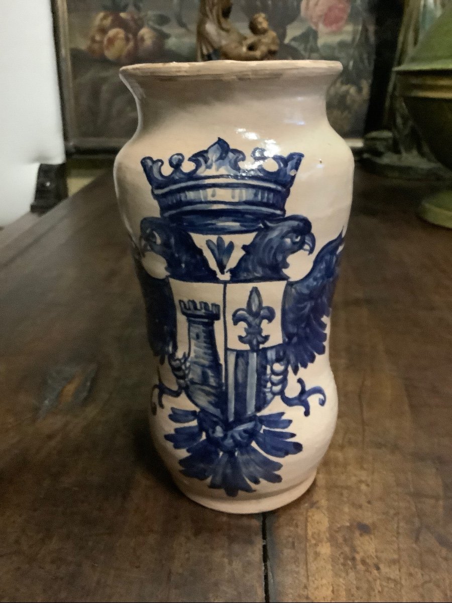 Ceramic Albarello With Heraldic Coat Of Arms Of Italy From The 19th Century