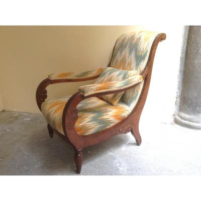 Beautiful Armchair In Solid Walnut Ep XVlll Century