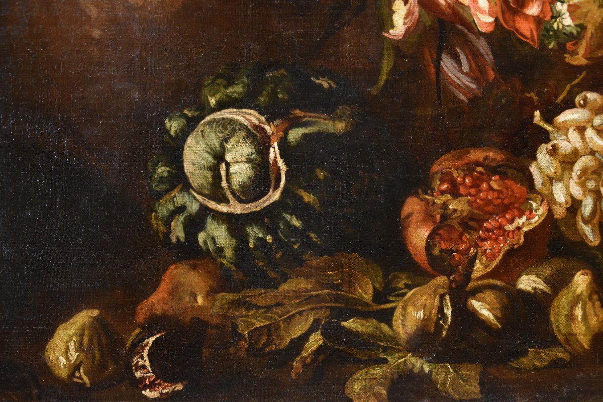 Aniello Ascione (naples,  C. 1680 - 1708), Still Life With Festoon Of Flowers And Fruit-photo-2