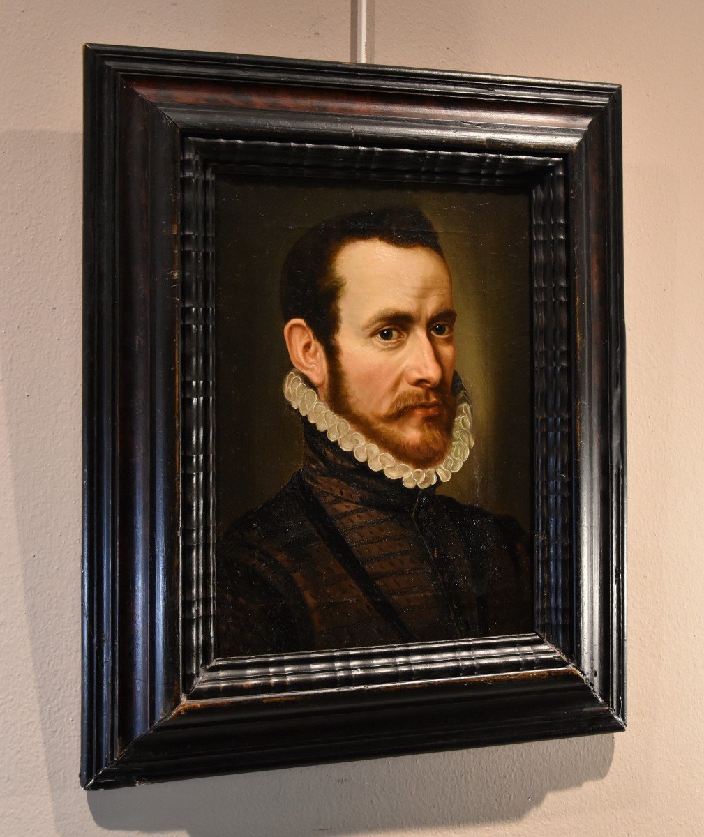 Portrait Of Aristocrat, Anthonis Moor Van Dashorts (1519 - 1576) Follower-photo-5