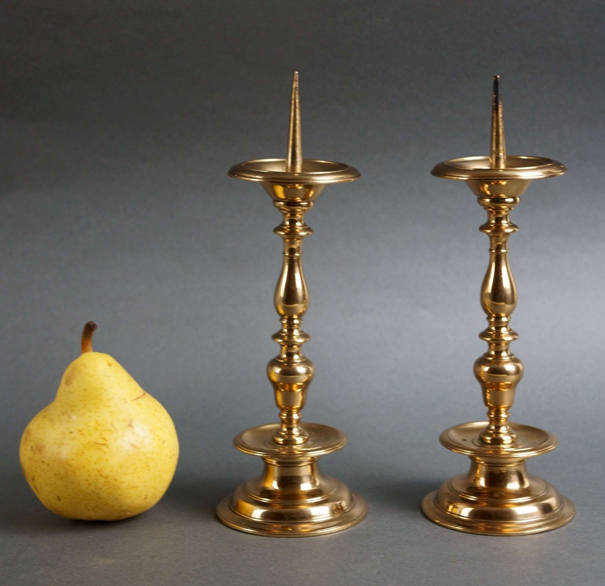 17th Pair Of Tuscan  Gilt Bronze Candle Holders Candlesticks-photo-3