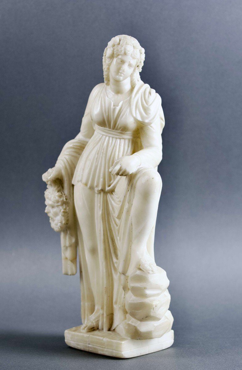 19th Century Italian Neoclassical Sculpture In Alabaster Muse Melpomene-photo-2