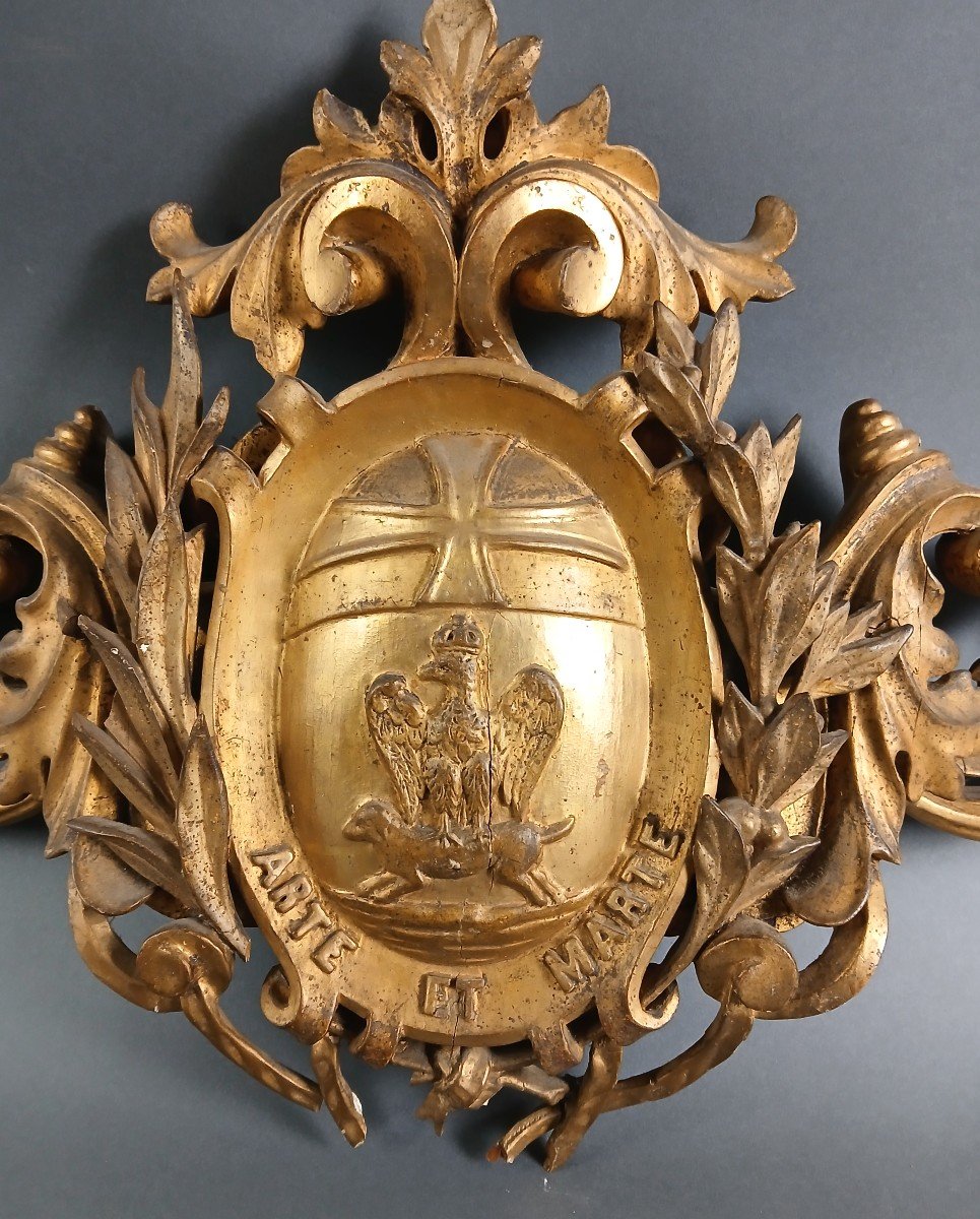 18th Italian Large Coat Of Arms In Carved And Gilded Wood -photo-2