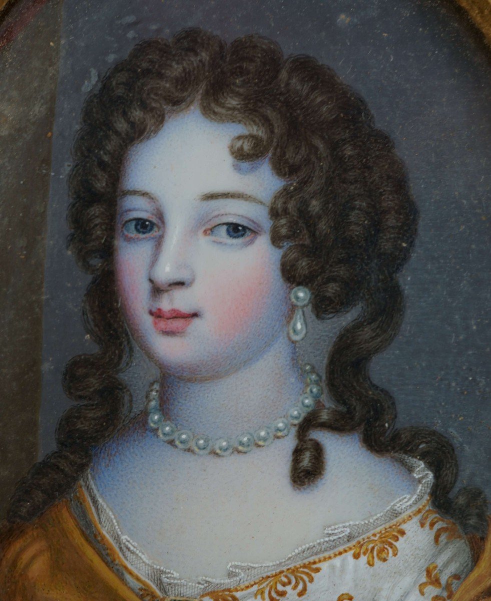 Large Miniature Portrait Of A Lady From The 18th Gilded Bronze Frame