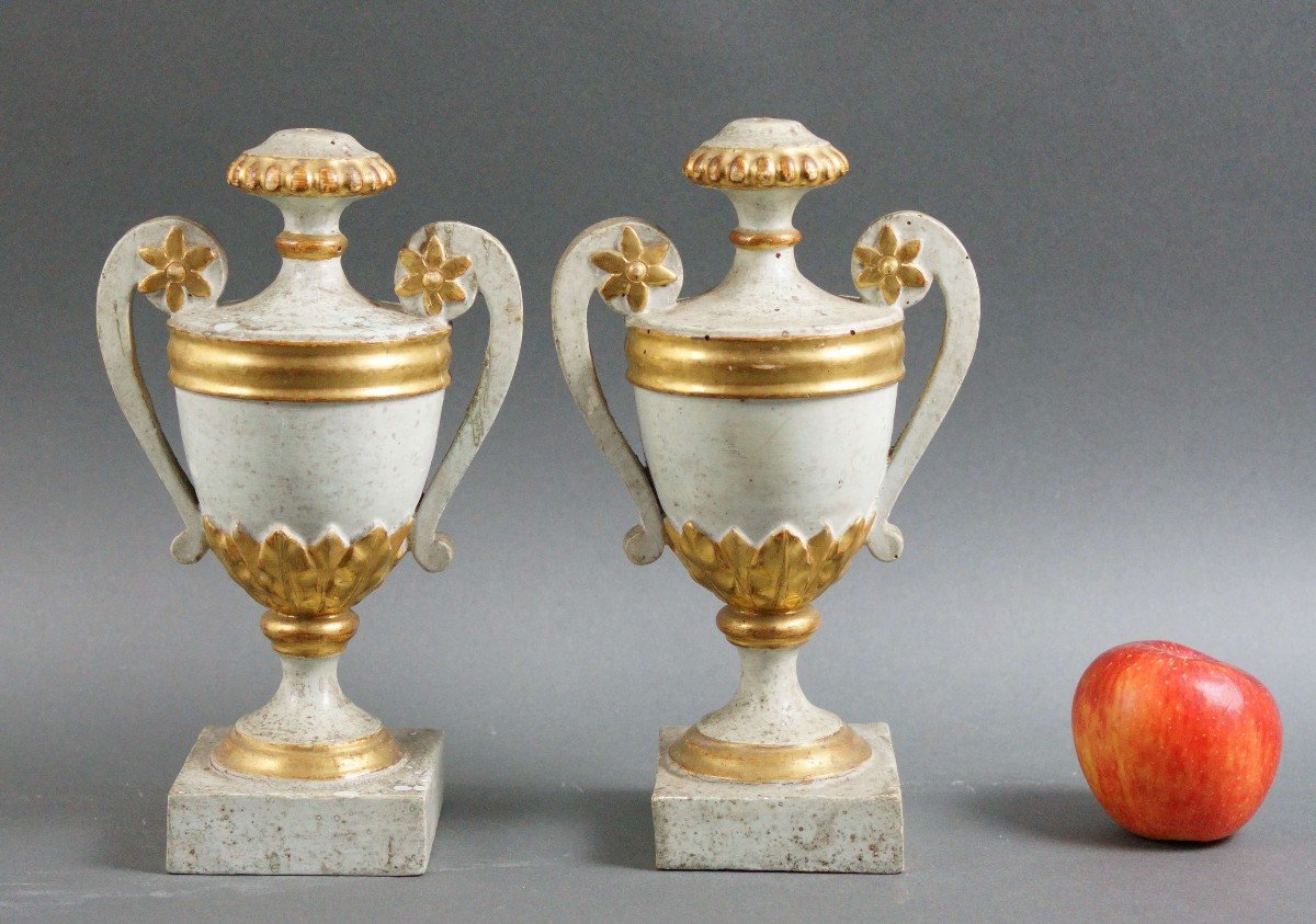 18th Italian Gilt Wood Candlesticks -photo-2