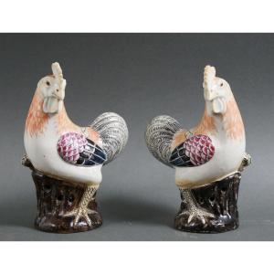 Pair Of Chinese Porcelain Roosters From The Qing Dynasty China