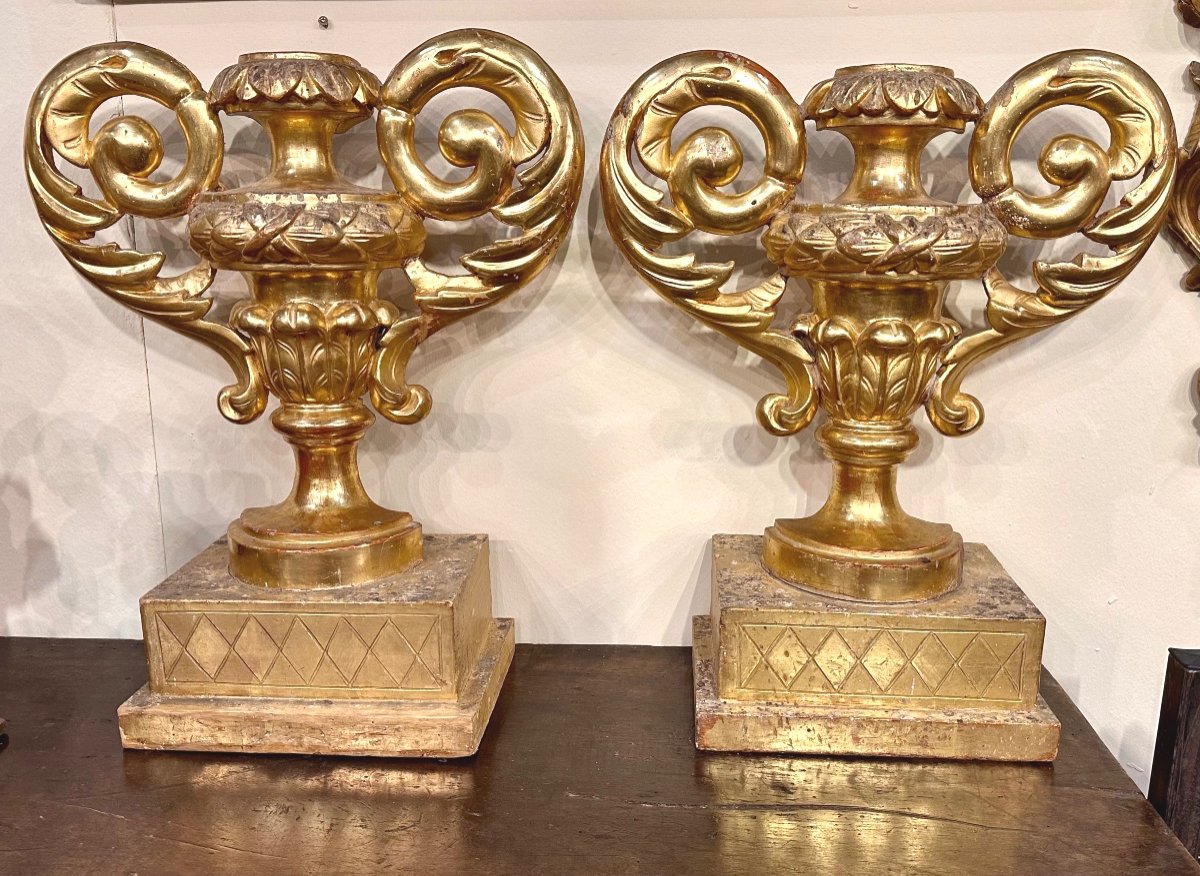 Pair Of Carved And Golden Wood Palm Tree Vases - 18th Century. 