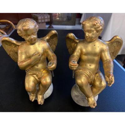 Pair Of Angels In Golden Wood With Gold Leaf - Neoclassical