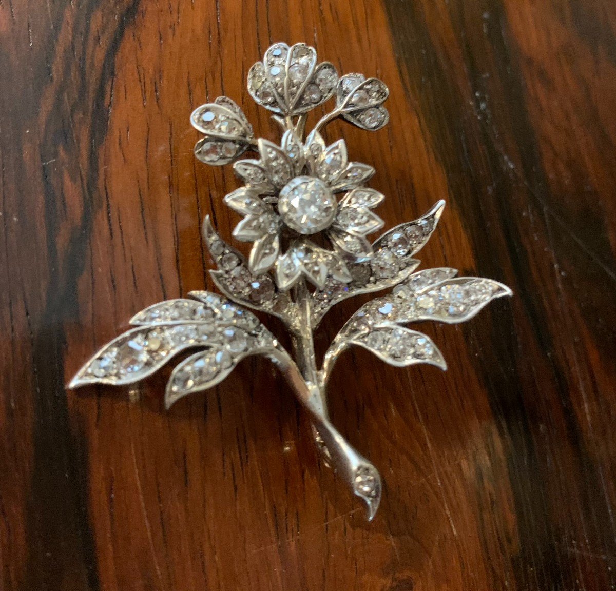 Brooch In The Shape Of A Branch With Flower, Diamonds, Gold And Silver.-photo-2