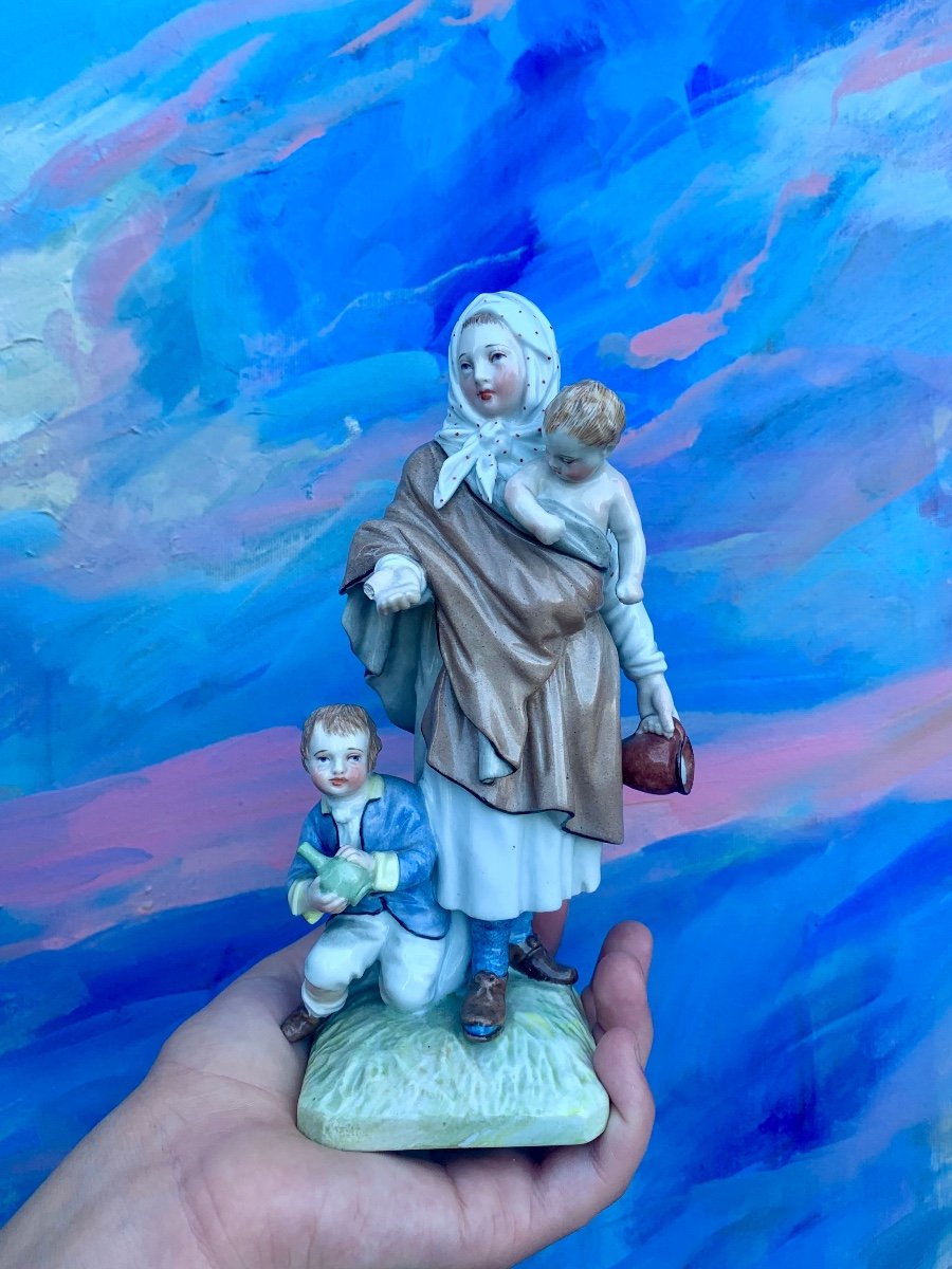 Kpm Berlin Porcelain Figurine: "beggar Woman With Children"-photo-1