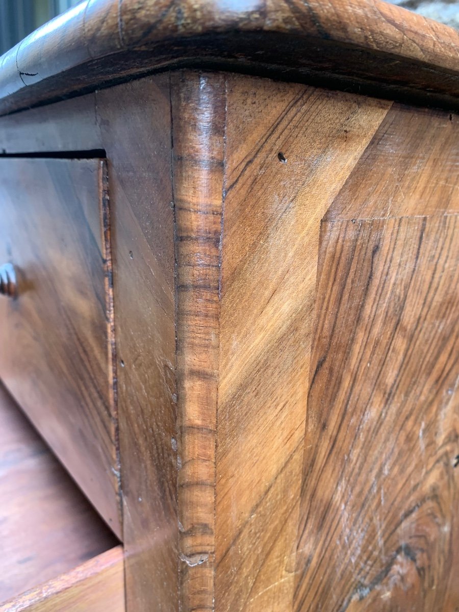 Small Chest Of Drawers In Walnut Veneer, Italy, 18th Century, W. 66cm X H. 81-photo-7