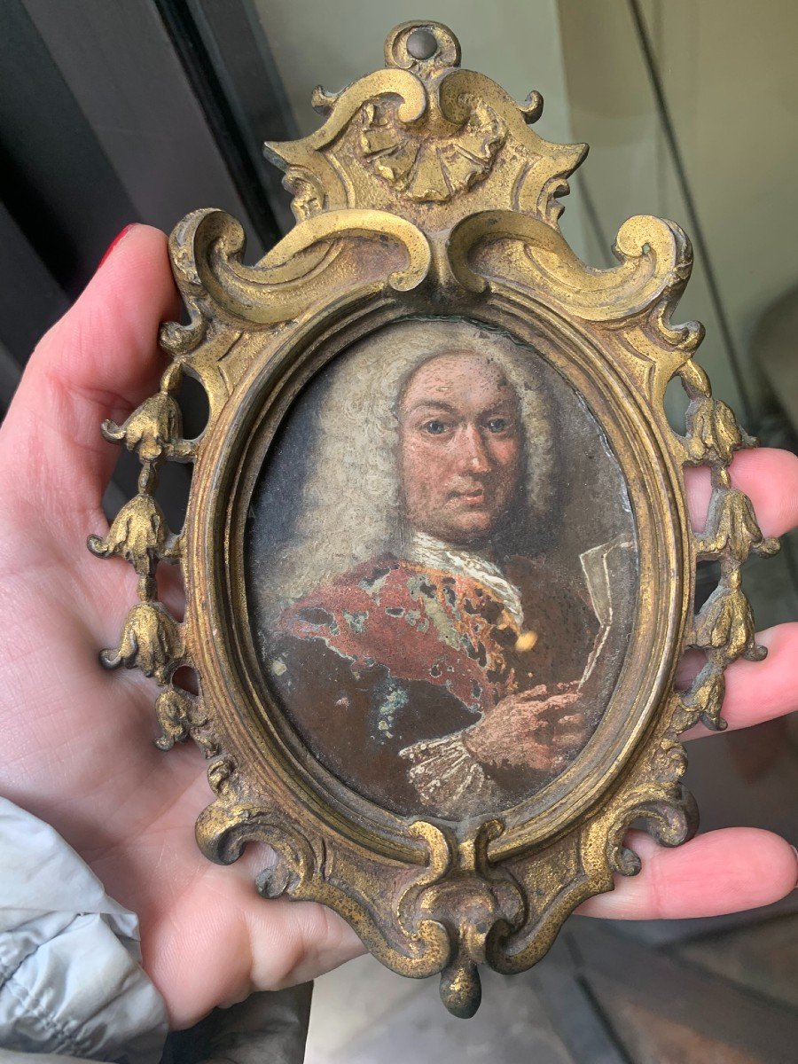 Portrait Of A Man With Wig And Document In Hand.  Late 17th - Early 18th Century   -photo-2