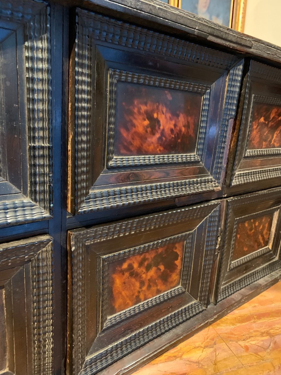 Cabinet Veneered In Ebony And Tortoise Shell. 17th Century.-photo-2