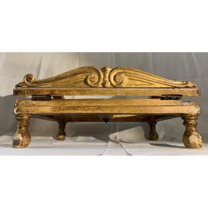 Neoclassical Book Stand In Gilded Wood. Late XVIII Century