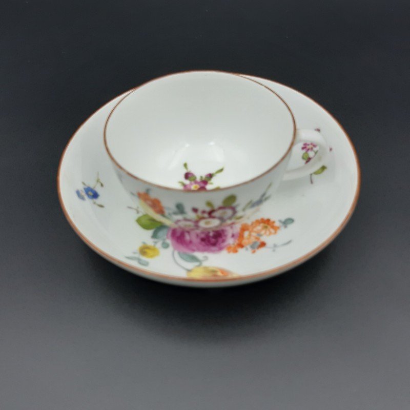 Tasse Et Soucoupe Meissen XVIIIème Siècle