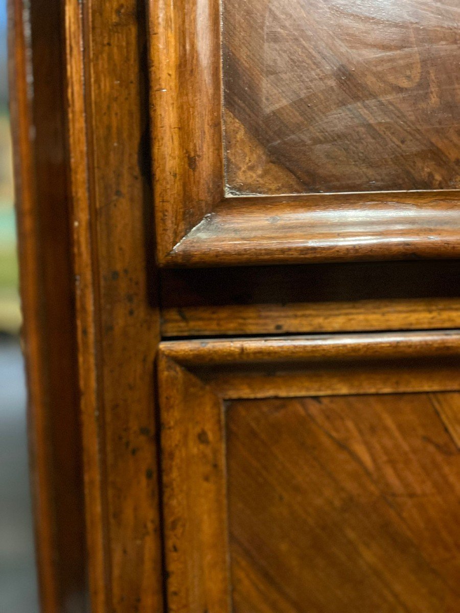 Beautiful Chest Of Drawers In Walnut Wood-photo-4