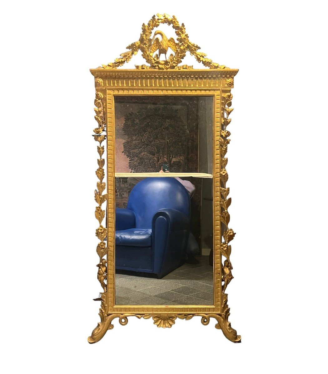 Beau Miroir En Bois Doré