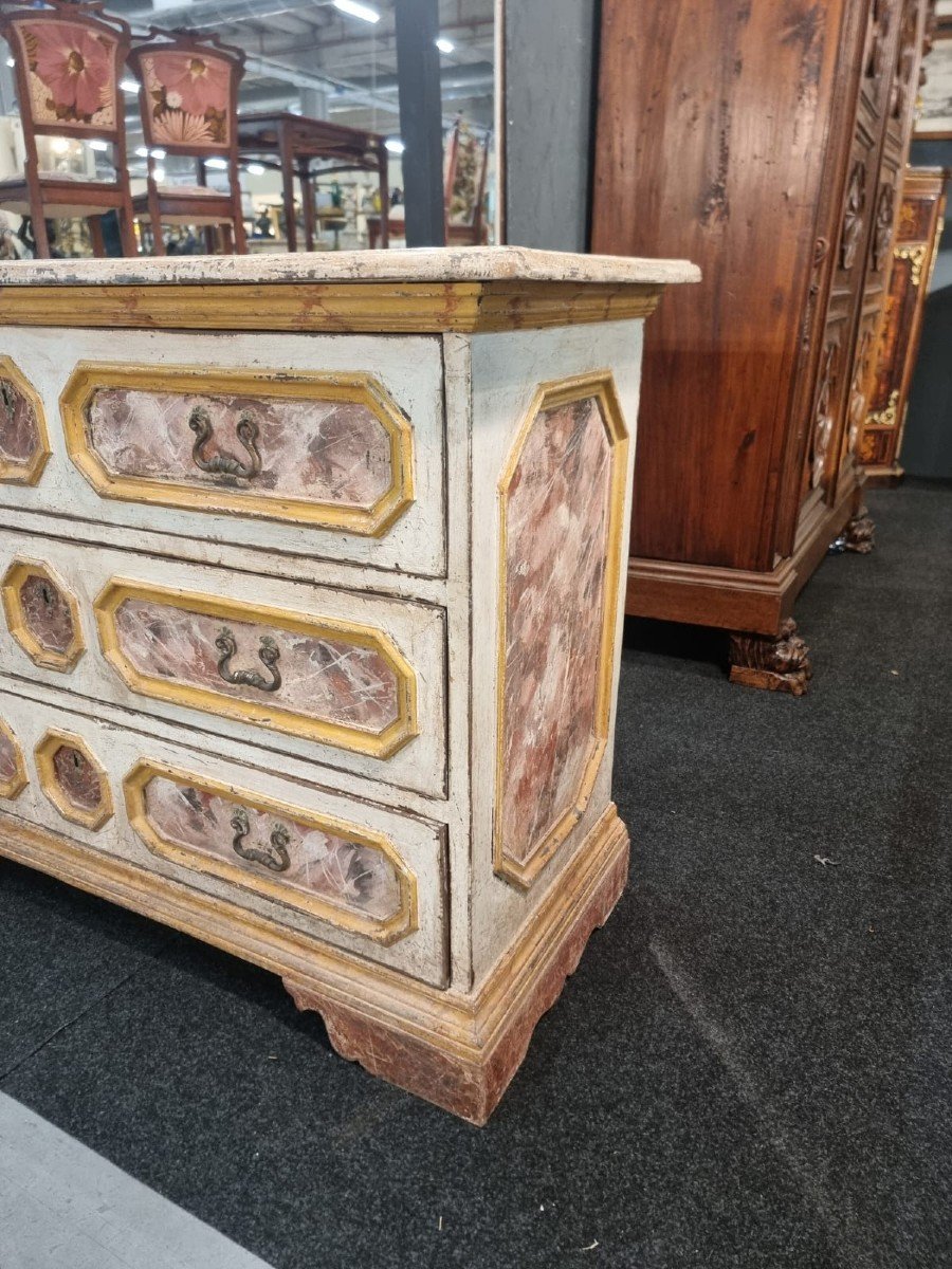 18th Century Chest Of Drawers-photo-4