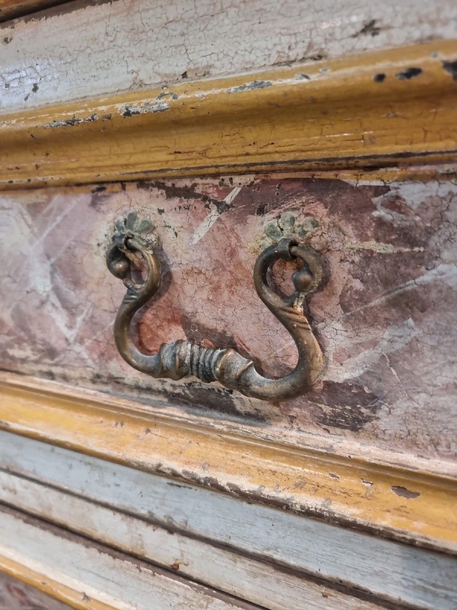 18th Century Chest Of Drawers-photo-3