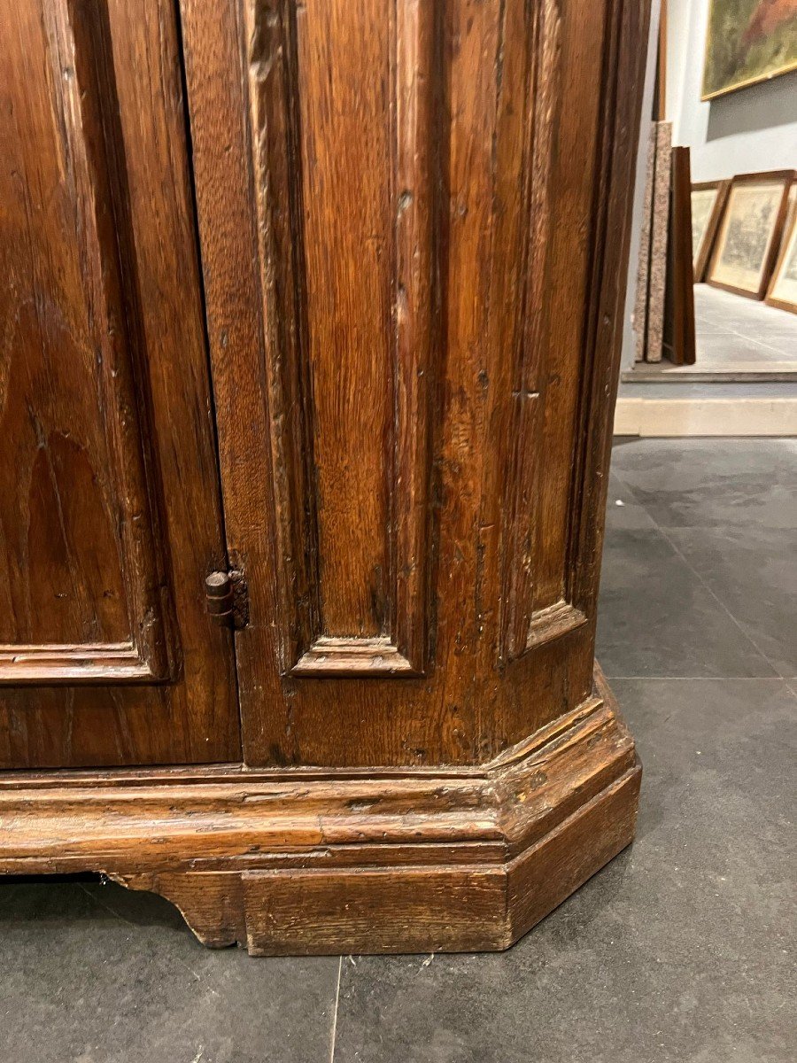 18th Century Two-door Sideboard-photo-2