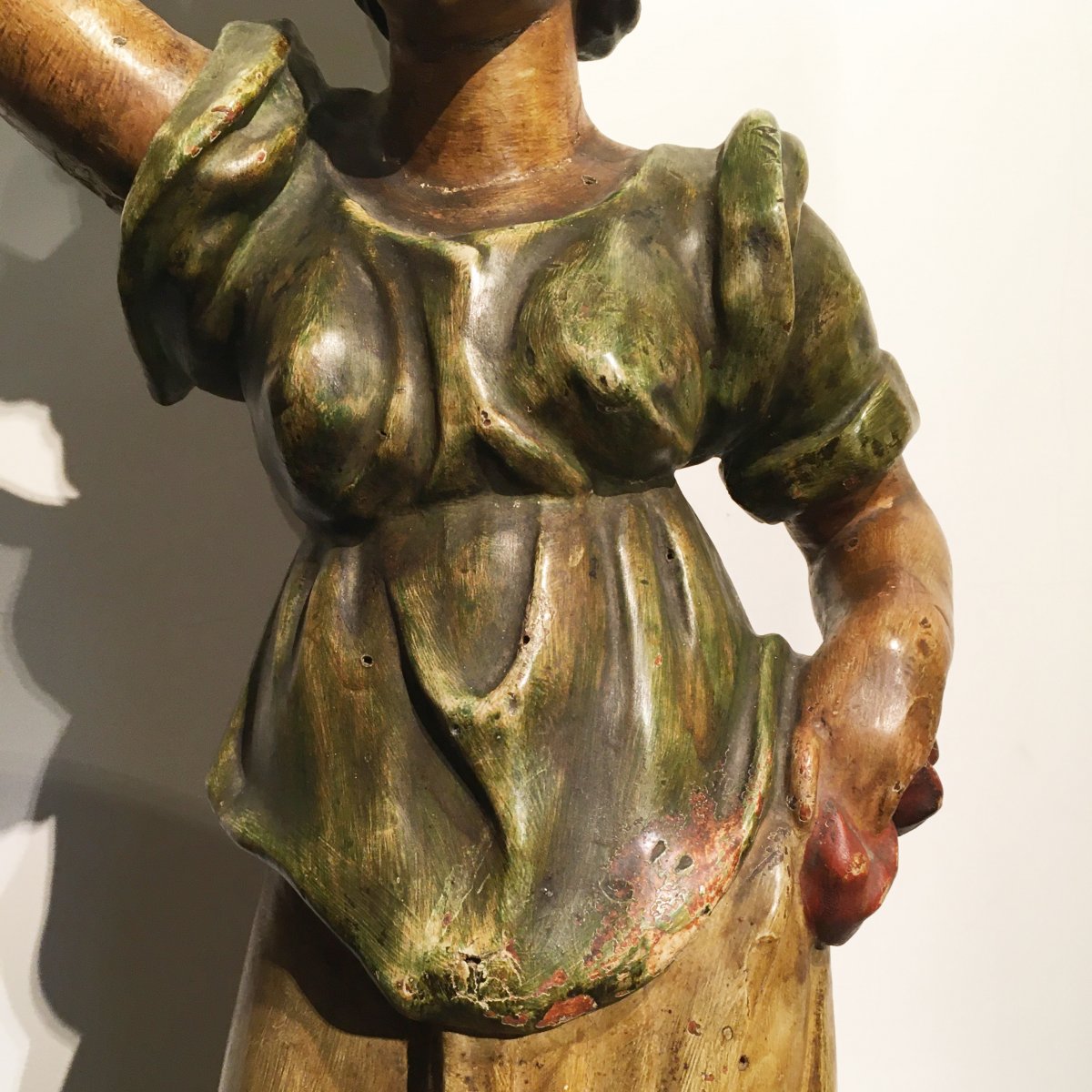 18th Century Italian Sculpture In Polychrome Wood Depicting A Female Figure-photo-5