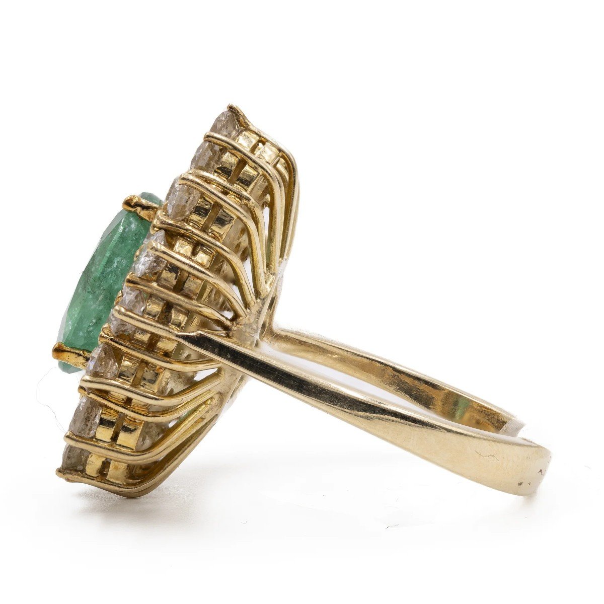 Vintage 18k Yellow Gold Daisy Ring With Emerald (2ct) And Diamonds (1.92ctw), 60s-photo-3