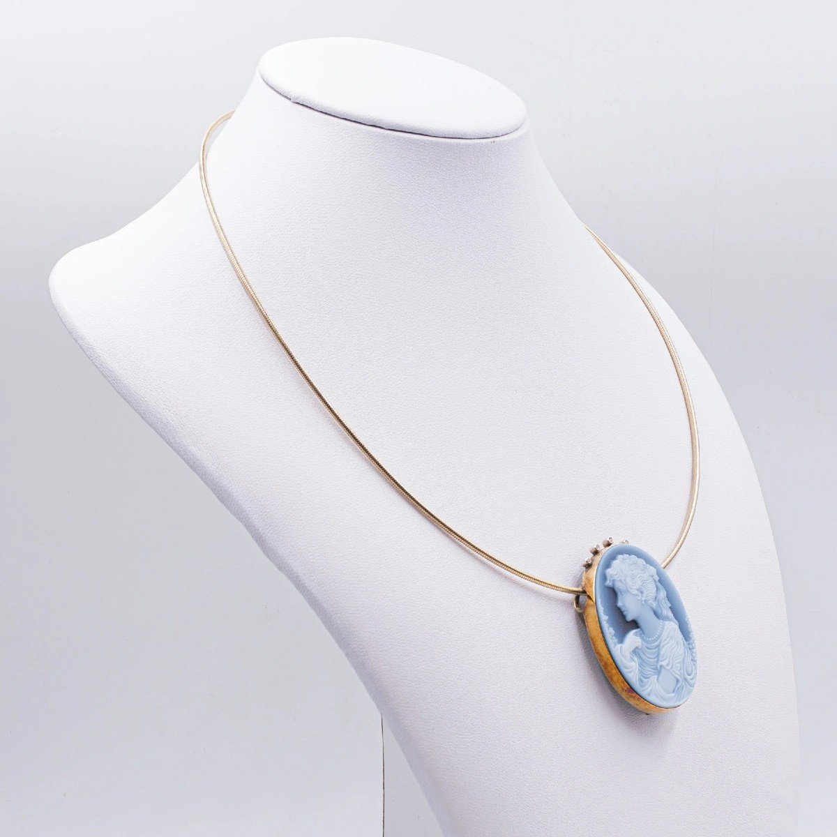 Vintage Necklace In Yellow Gold With Cameo On Blue Agate, 80-photo-4