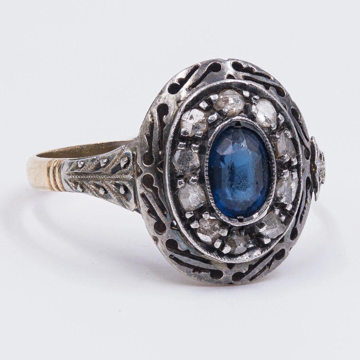 Old Ring In 18k Gold And Silver, With Rose Cut Diamond And Sapphire-photo-4