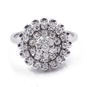 Bague  En Or Blanc 18 Carats Avec Diamants ( Environ 0.70 Ct)