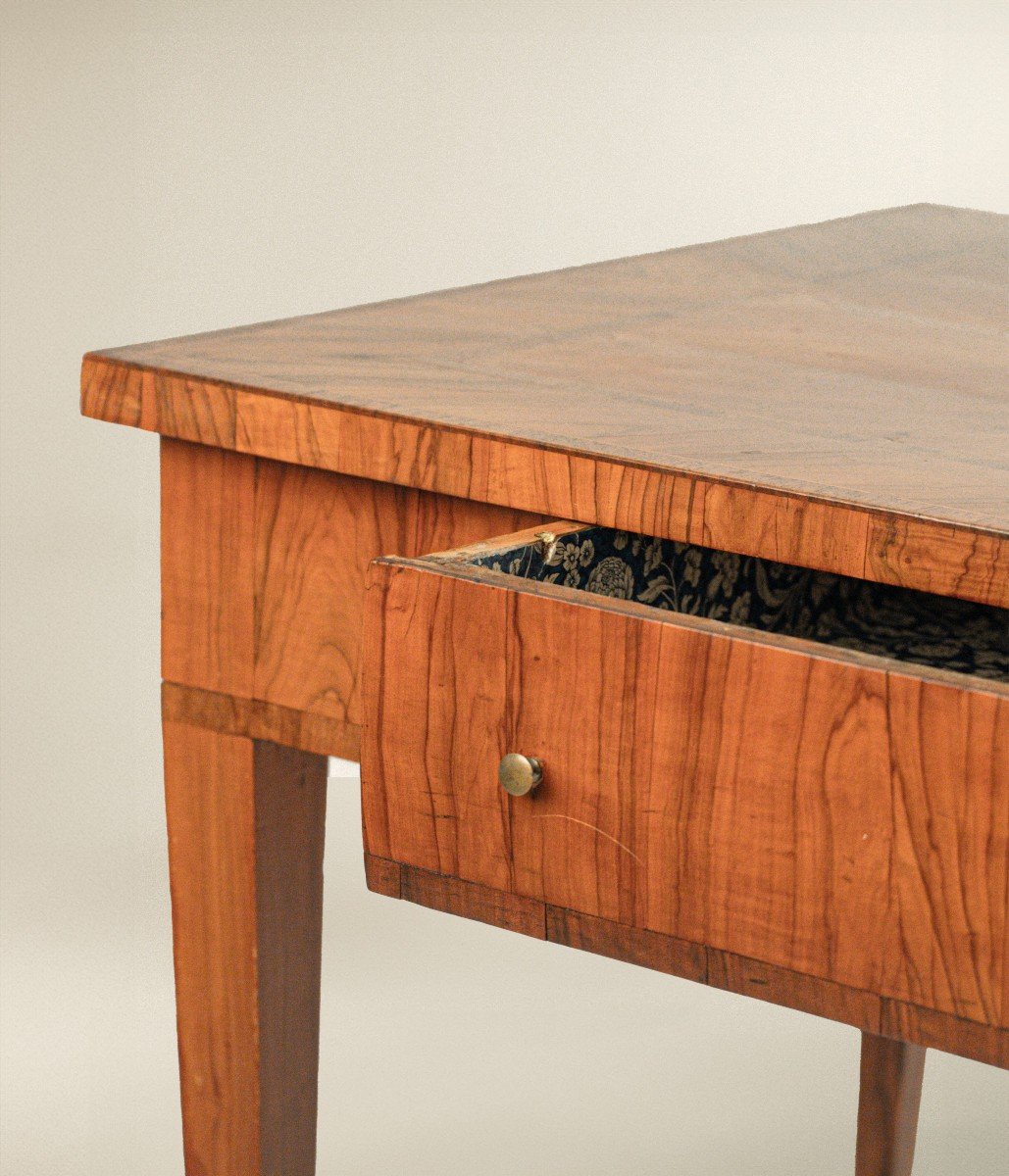 Small Table Veneered In Olive Wood And Inlaid In Different Woods, Tuscany, Late 18th Century.-photo-1