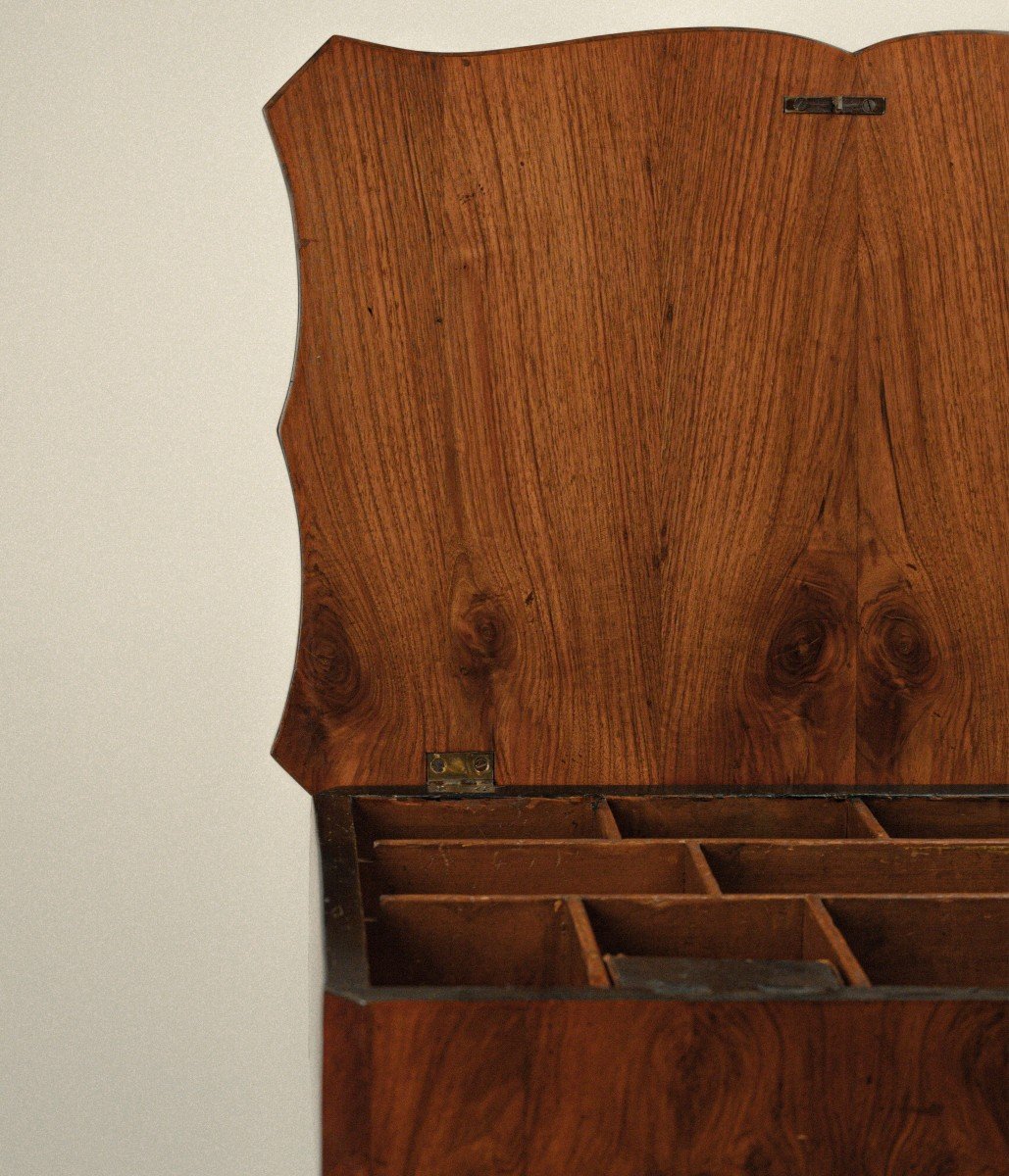 Work Table With Briar Veneer Top, 19th Century-photo-2