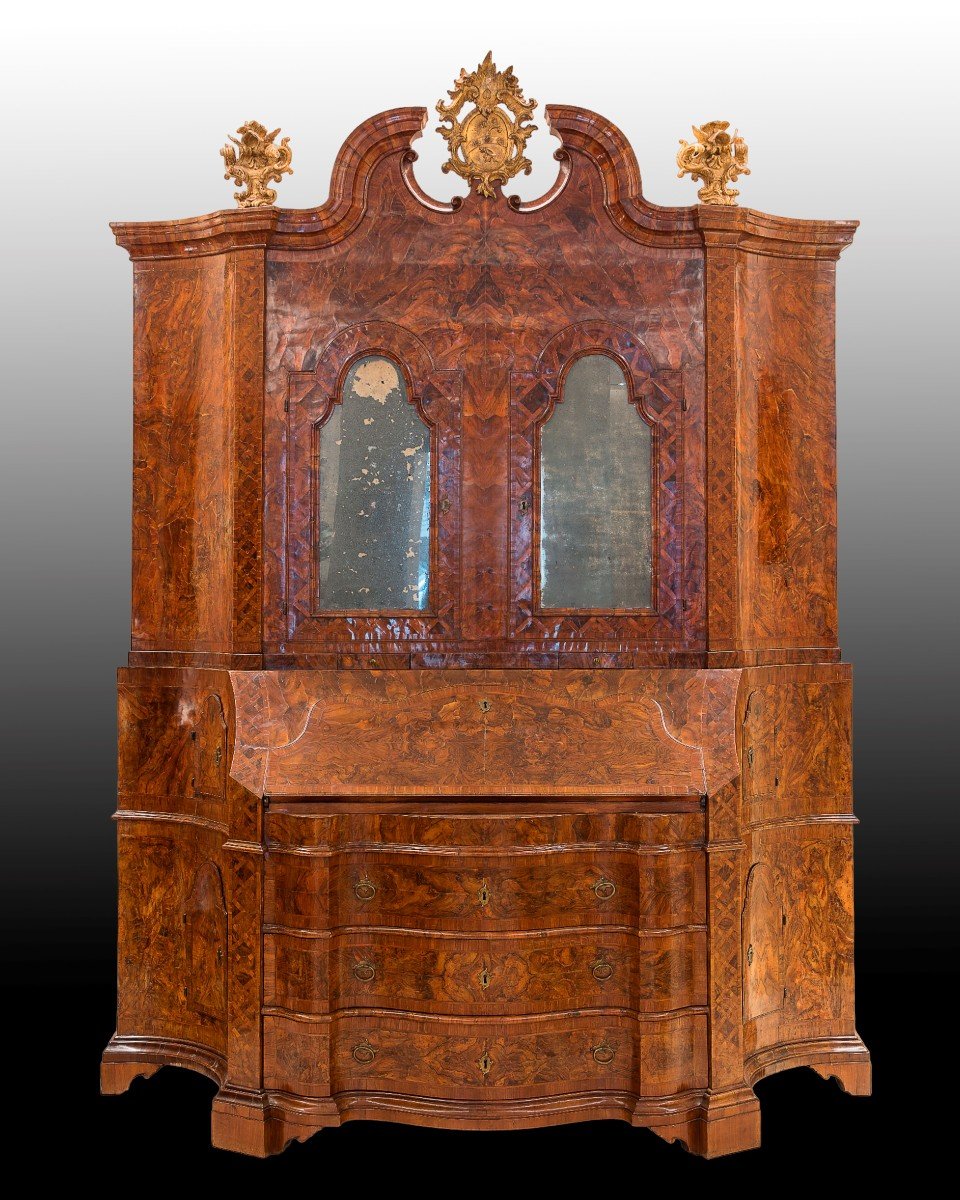 Large Venetian Trumeau Veneered In Briar, 18th Century