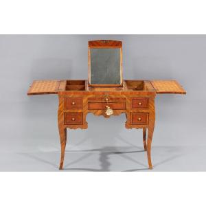 Dressing Table Veneered And Inlaid In Bois De Rose And Different Woods, France, 18th Century