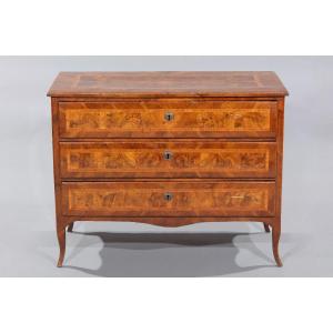 Chest Of Drawers Veneered In Walnut And Walnut Briar, Lombardy, Late 18th Century