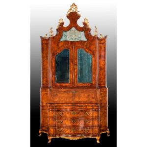 Venetian Cabinetmaking From The 18th Century, Folding Chest Of Drawers With Raised Part