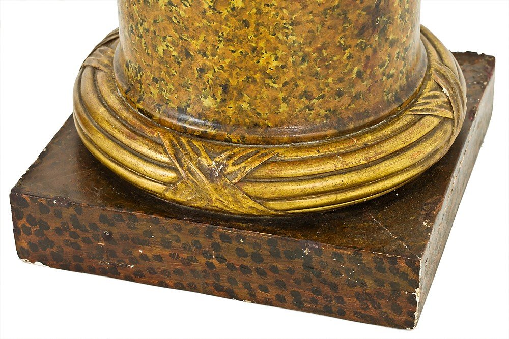 Pair Of Lacquered And Gilded Columns In Faux Porphyry.-photo-2