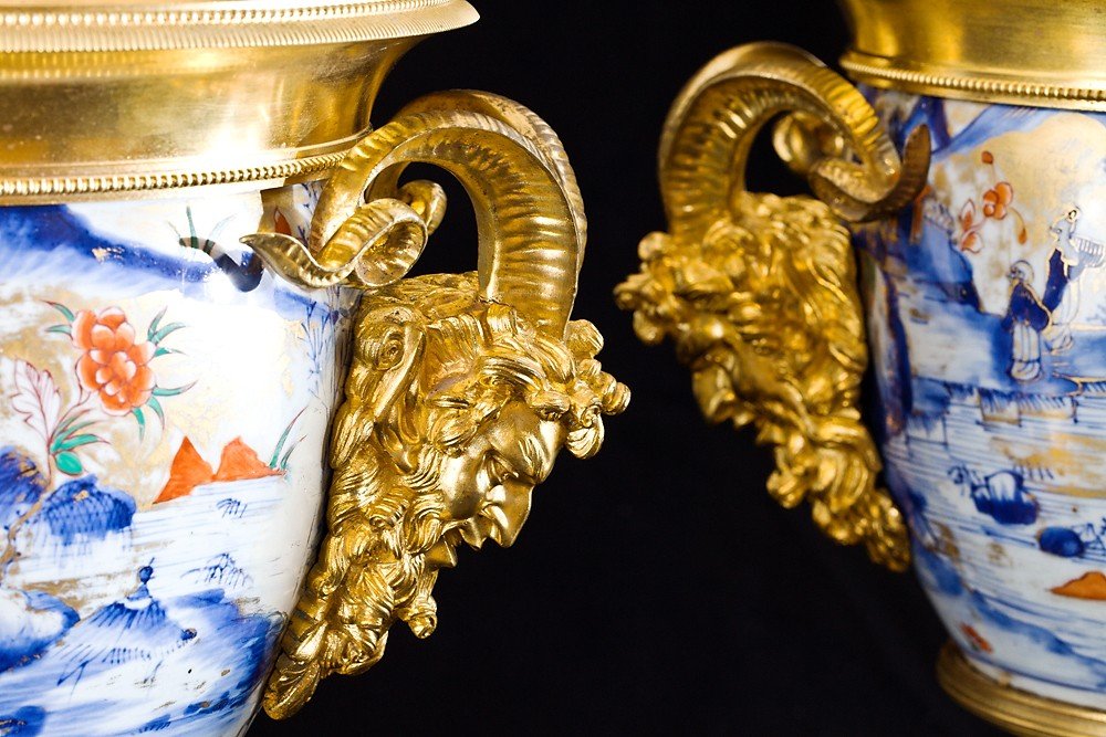 Pair Of Vases In Porcelain And Gilded Bronze-photo-6