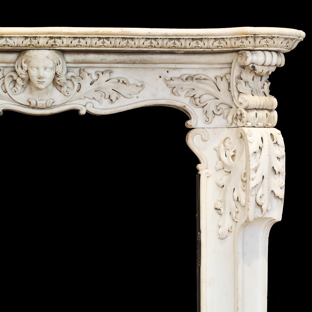 White Marble Fireplace-photo-4