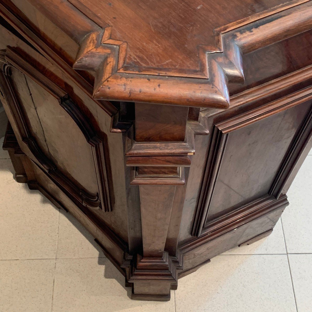 Bedside Table Of Roman Origin In Solid Wood From The 17th Century-photo-3