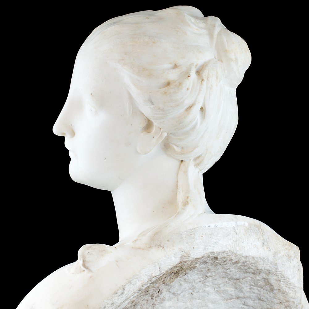 Sculpture Depicting A Half-length Portrait Of A Noblewoman-photo-4