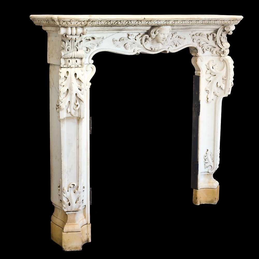 Antique Louis XV Fireplace In White Statuary Marble. Naples, Early 18th Century.