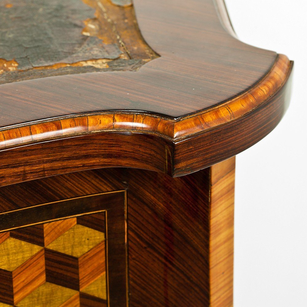 Marquetry Inlaid Desk With Gilded Bronze Applications-photo-4