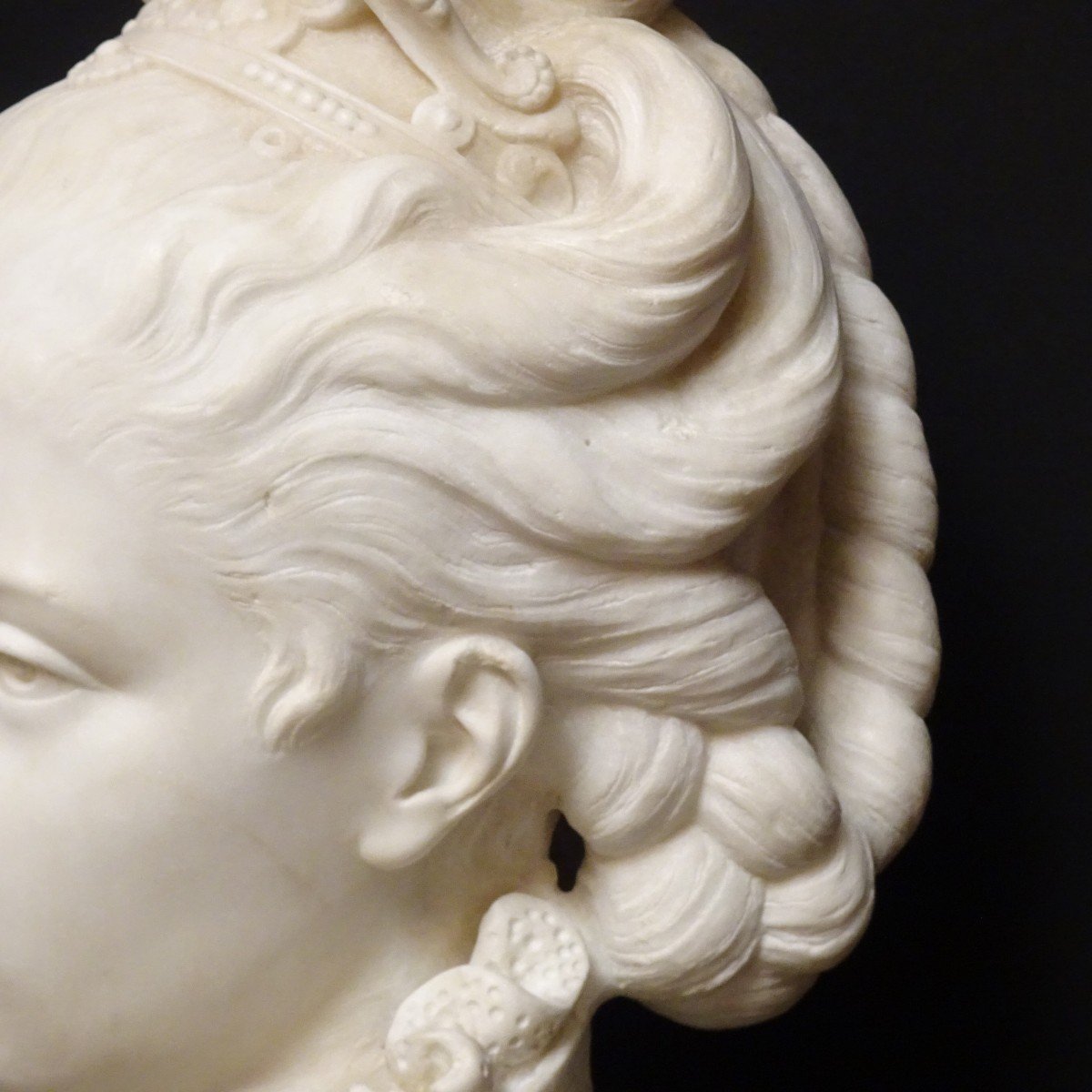 Bust Of A Noble Woman In Carrara Marble 19th Century-photo-4