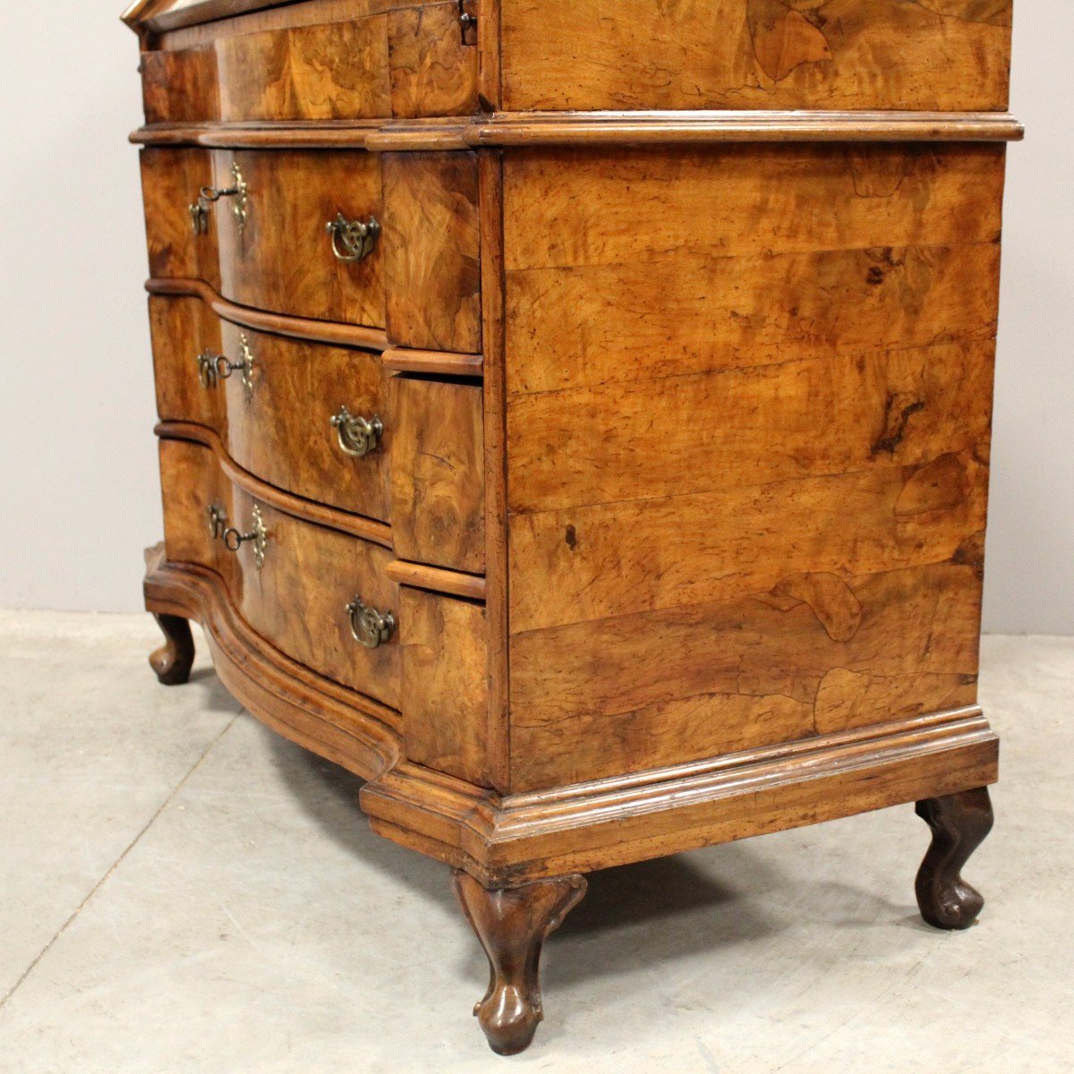 Ancien Bureau de Pente à rabat d'époque Louis XV en noyer - Italie 18ème-photo-3