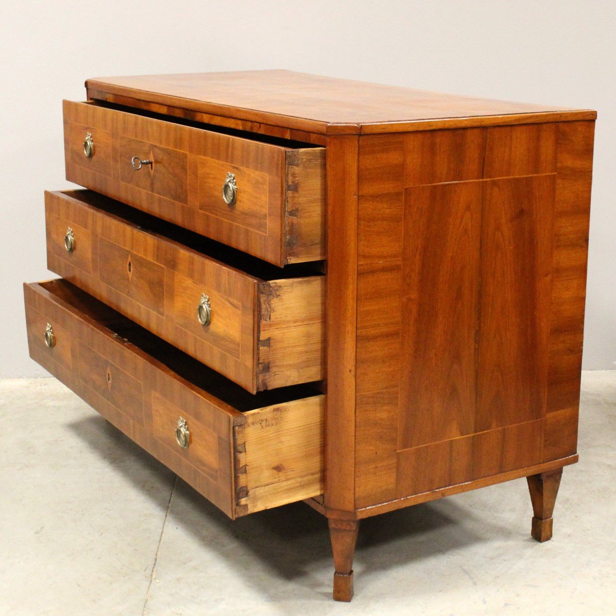 Antique Directoire Chest Of Drawers In Walnut And Marquetry - Italy 18th-photo-2
