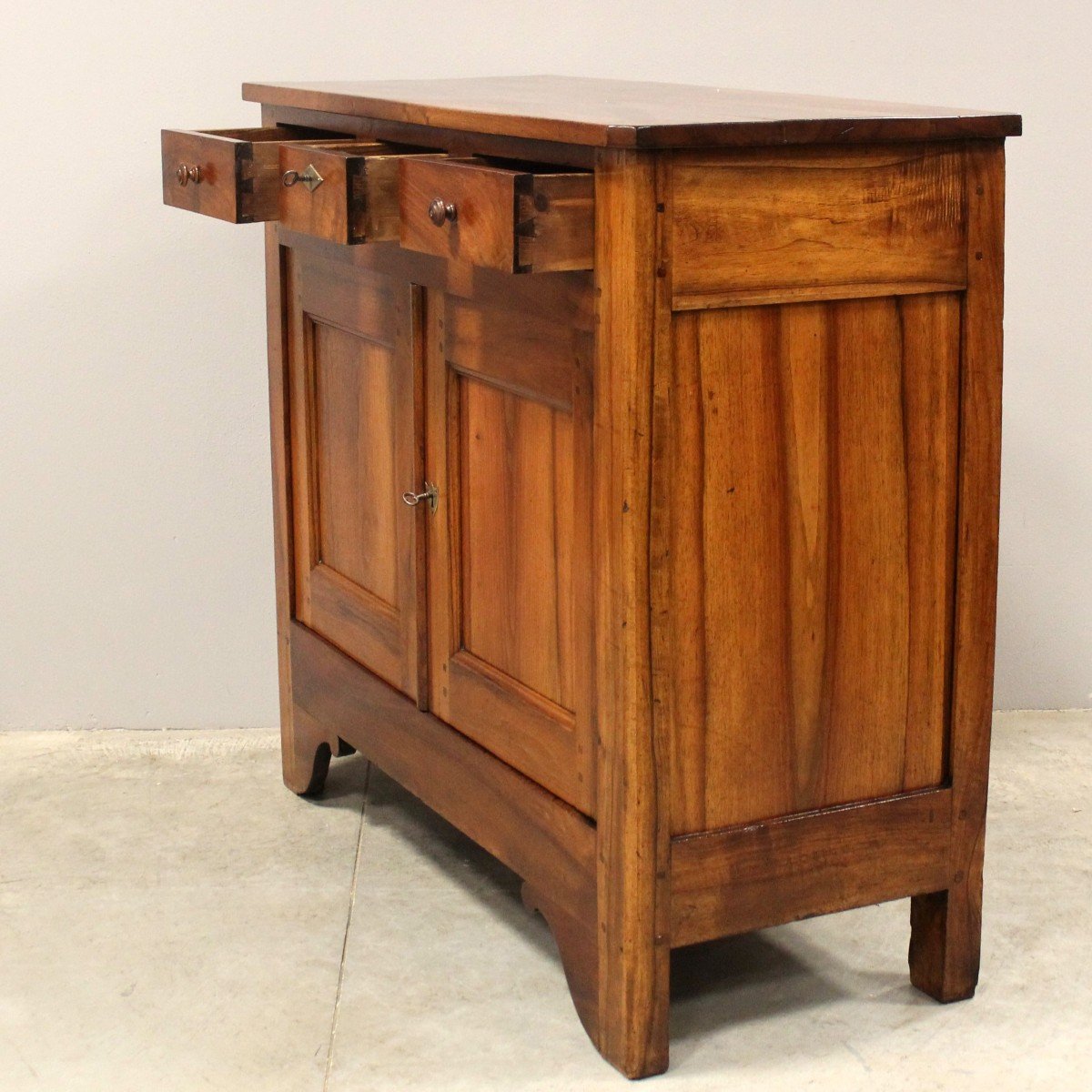 Antique Louis Philippe Sideboard Dresser Cabinet Cupboard Buffet In Walnut - 19th-photo-1