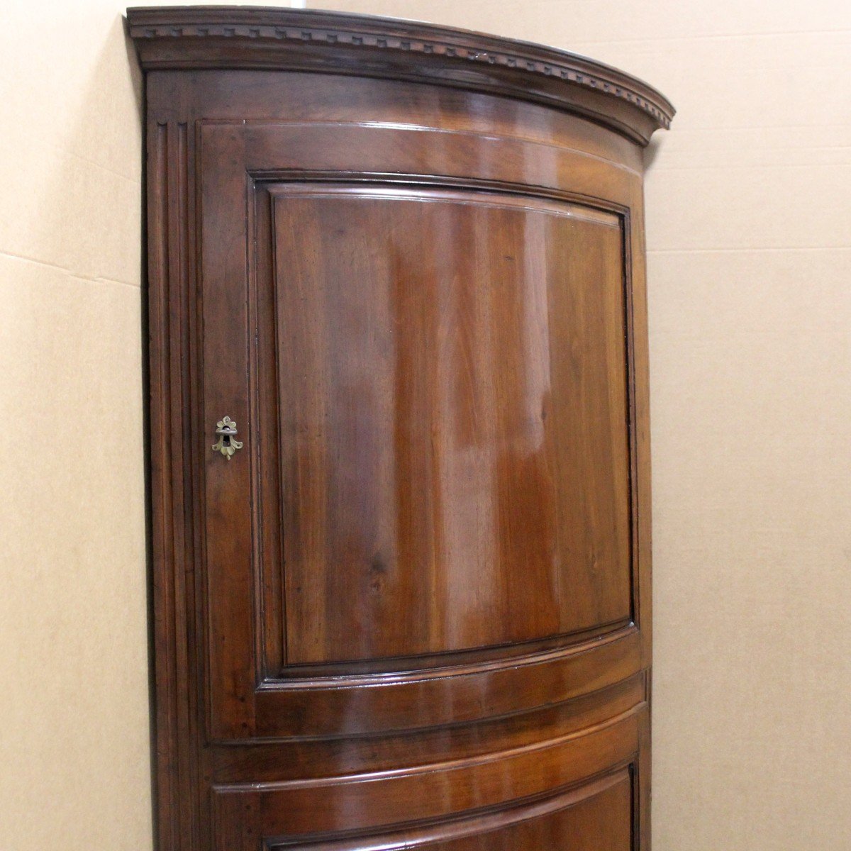 Antique Louis XVI Corner Cabinet Cupboard In Walnut - Italy 18th-photo-1