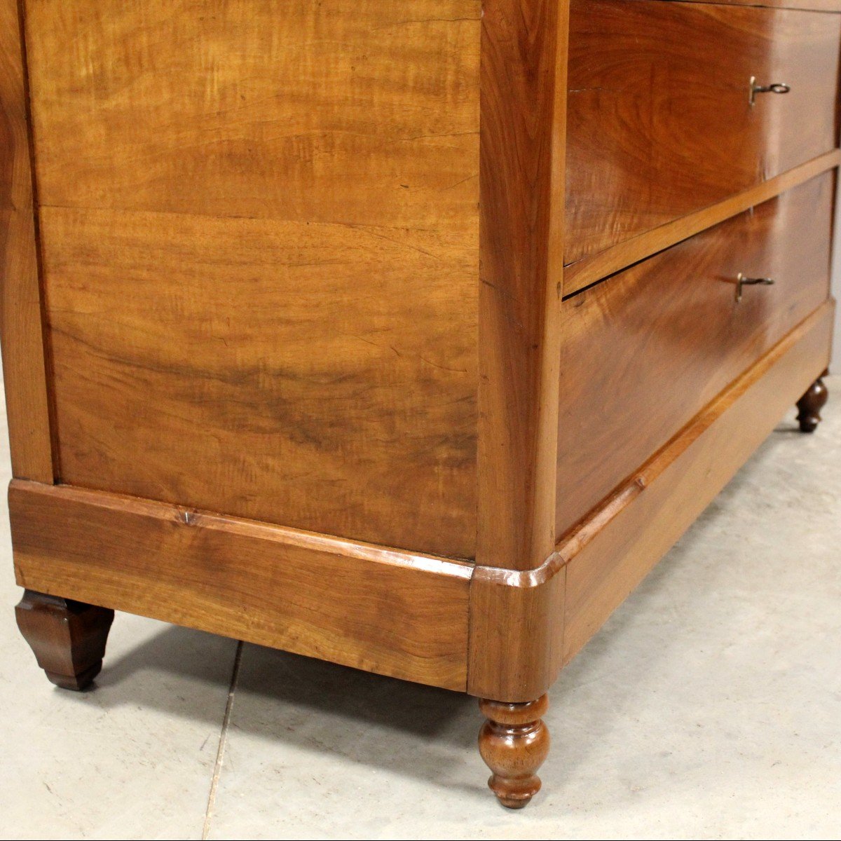 Antique Louis Philippe Chest Of Drawers In Walnut - Italy 19th-photo-5